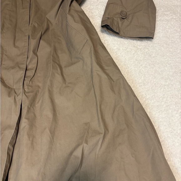 London Fog Women Vintage Tan Lined Long Trench Coat - Picture 4 of 10